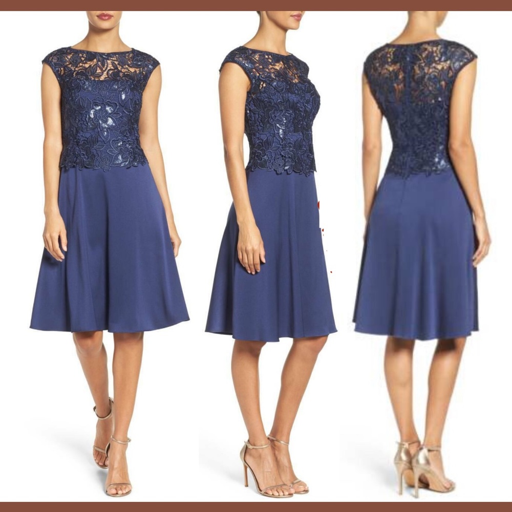NEW Adrianna Papell Cap-Sleeve Lace Fit & Flare Dress in Navy Blue‎ [SZ 8 ]